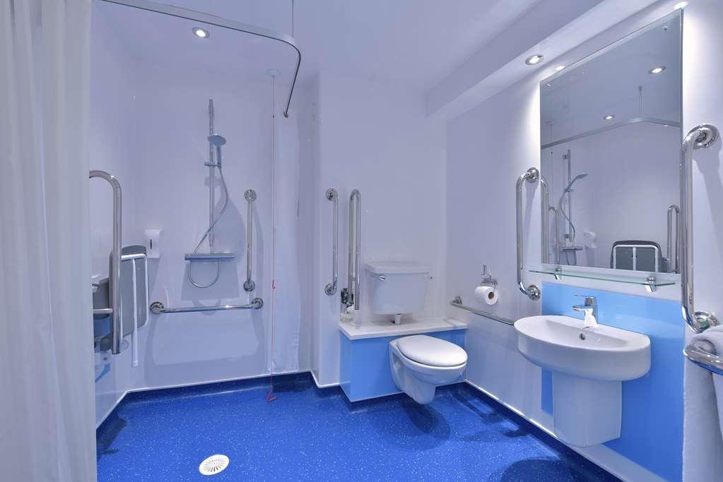 Travelodge Battersea Londen Kamer foto