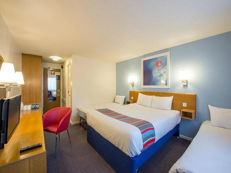 Travelodge Battersea Londen Buitenkant foto