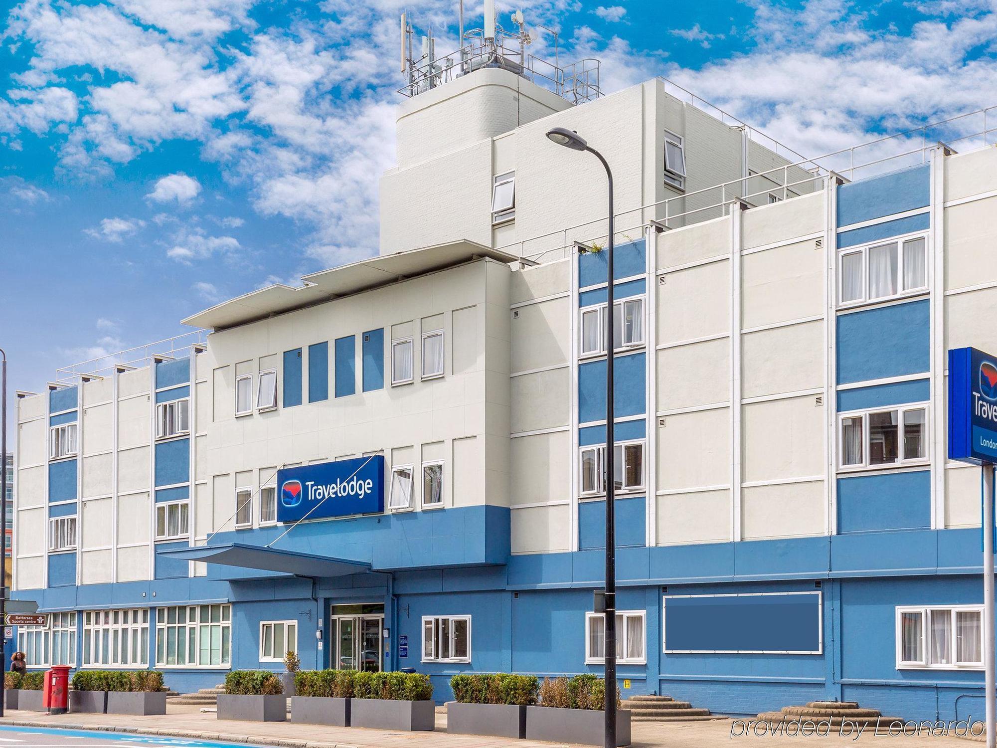 Travelodge Battersea Londen Buitenkant foto